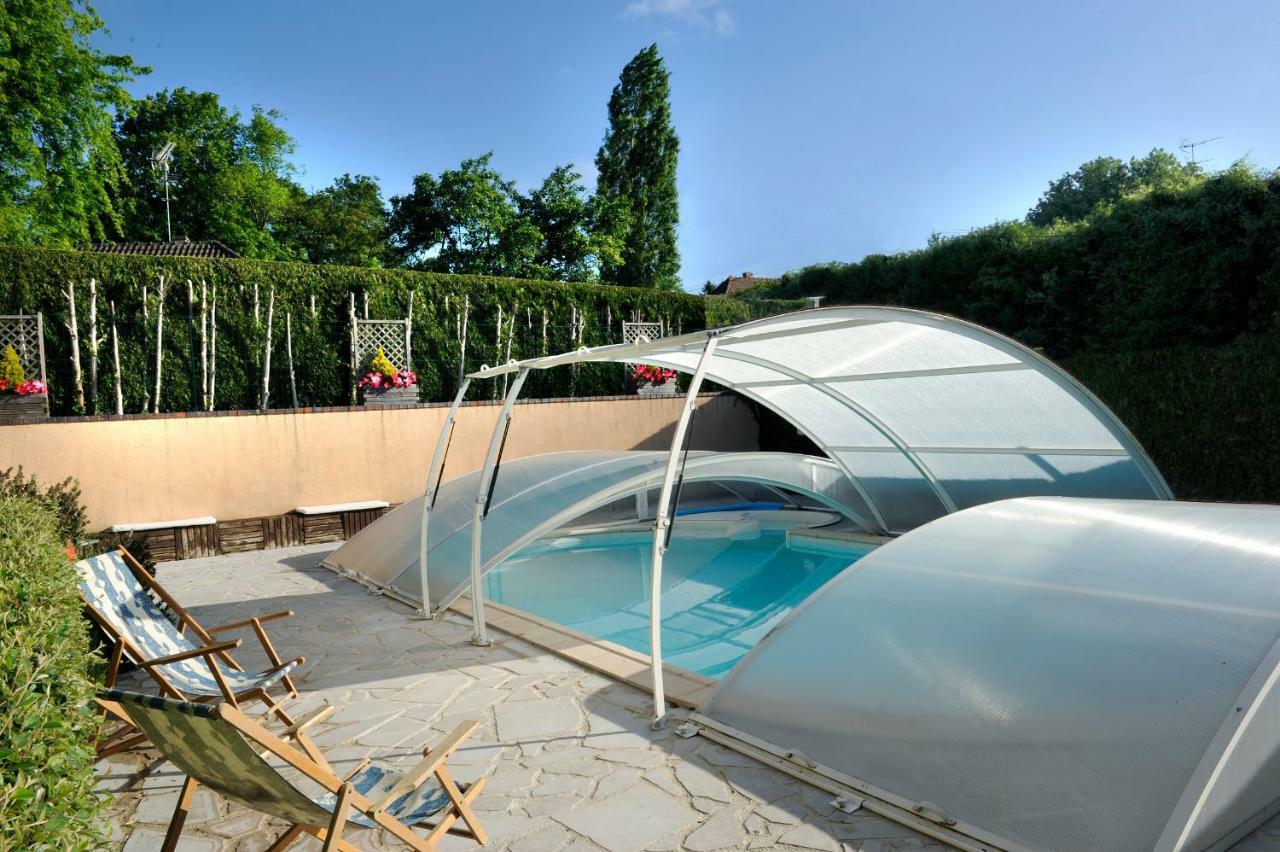 La Chambre D'Amis La Costignieres Montgueux Exterior photo